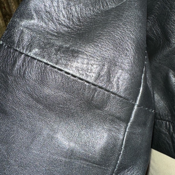 Leather Jacket - Picture 6 of 6